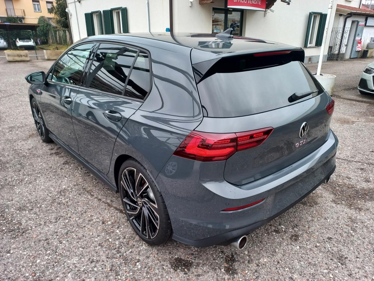 Volkswagen Golf GTI 2.0 TSI DSG