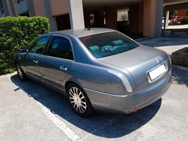 Lancia Thesis 2.0 Turbo 20V Emblema