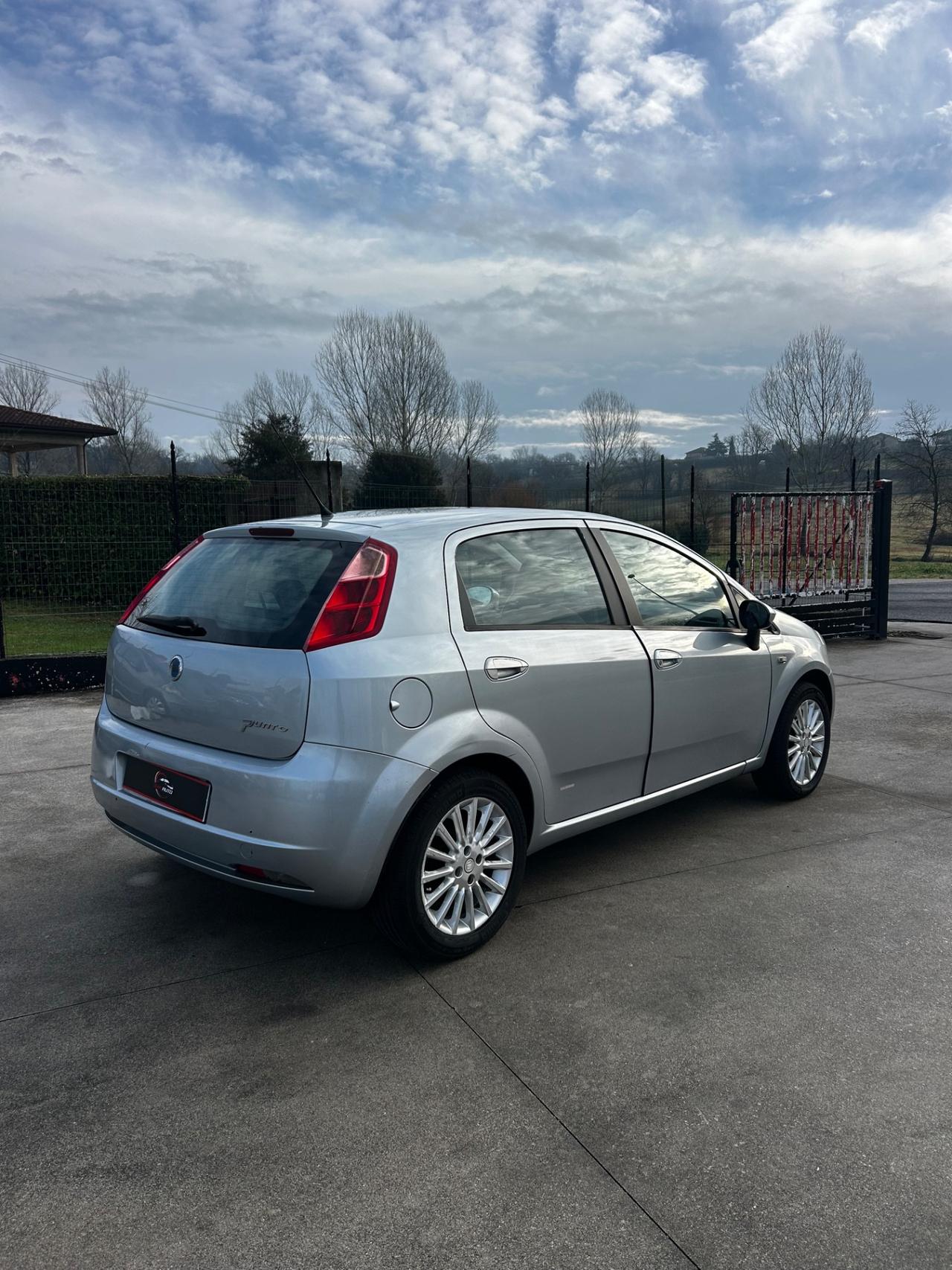 Fiat Grande Punto 1.3 MJT 75 CV 5 porte Active