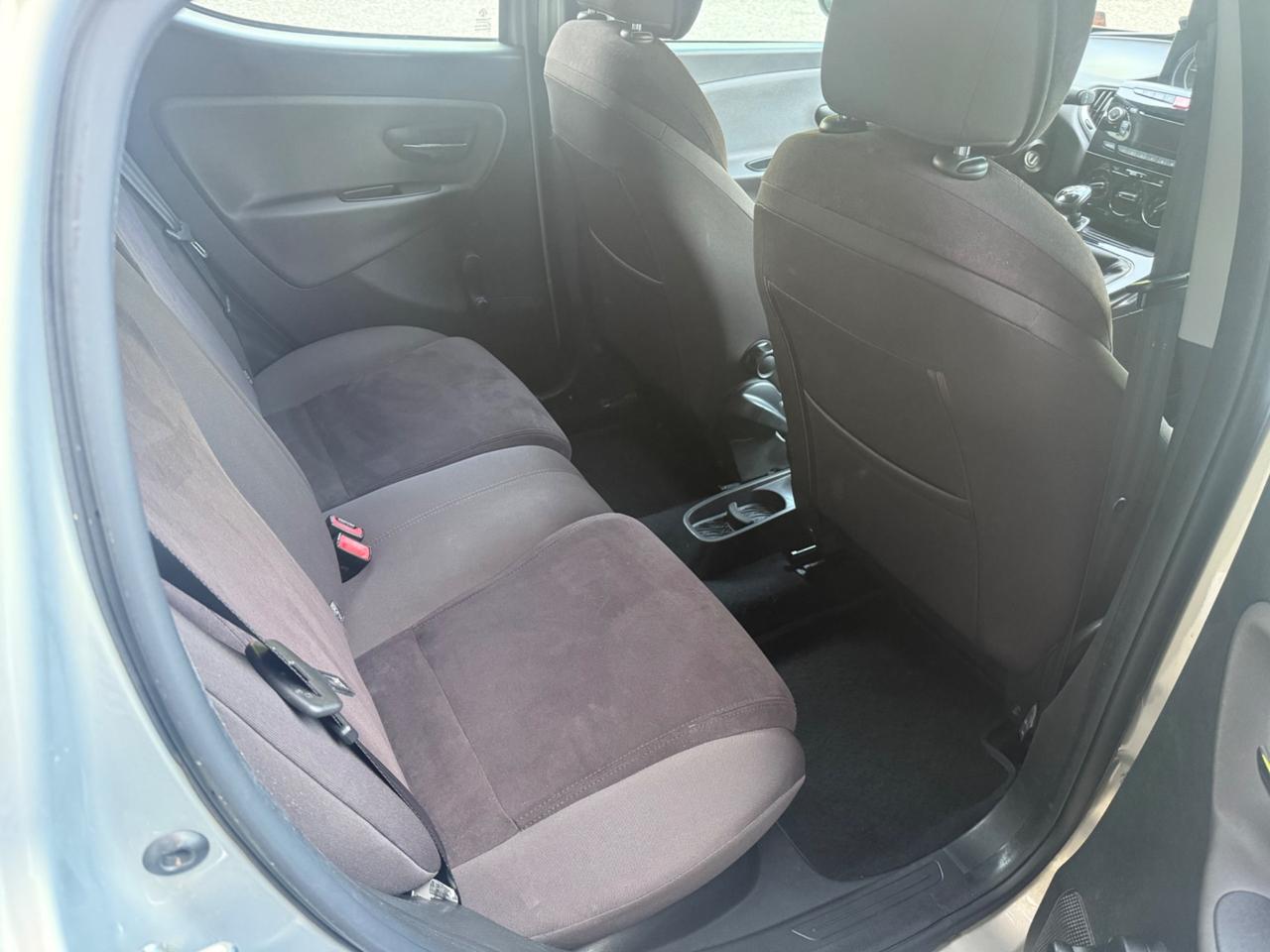 Lancia Ypsilon 1.2 69 CV 5 porte S&S Platinum