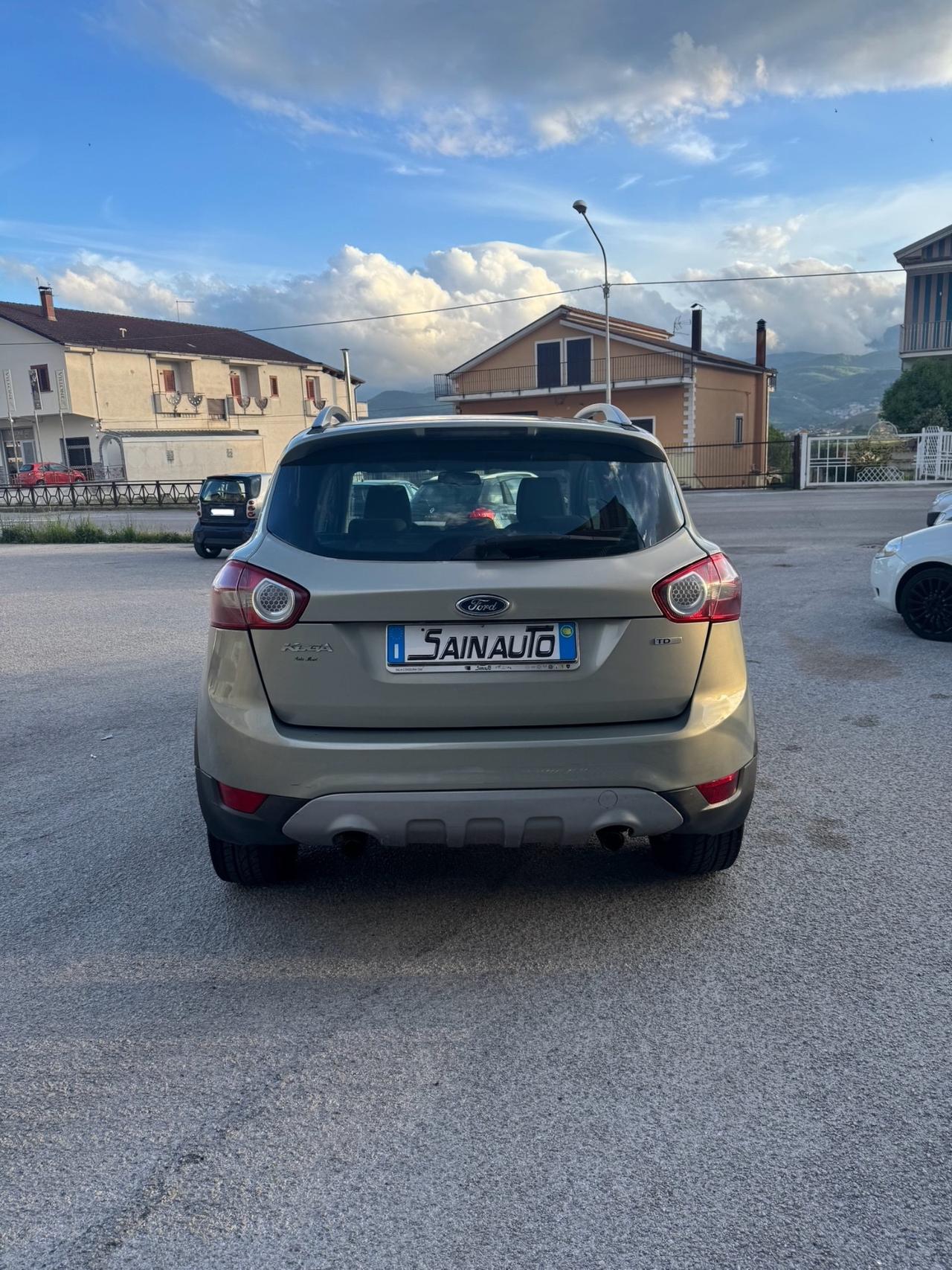 Ford Kuga 2.0 TDCi 136 CV 4WD Titanium garanzia