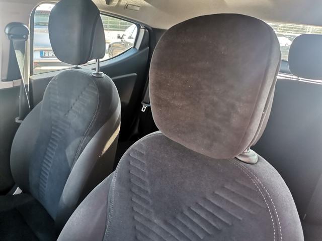LANCIA Ypsilon 1.2 69 CV 5 porte Gold