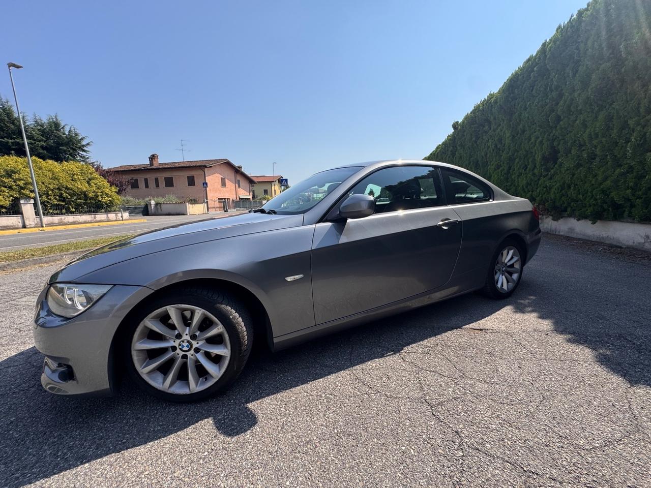 Bmw 320 320, futura, anno 2011, 2.0 diesel, automatico