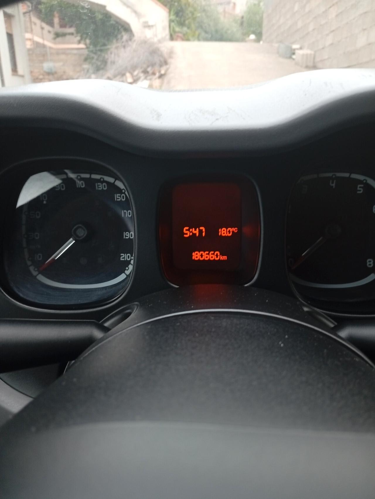 Fiat Panda 1.2 Pop FINANZIABILE A PARTIRE DA 85€ AL MESE