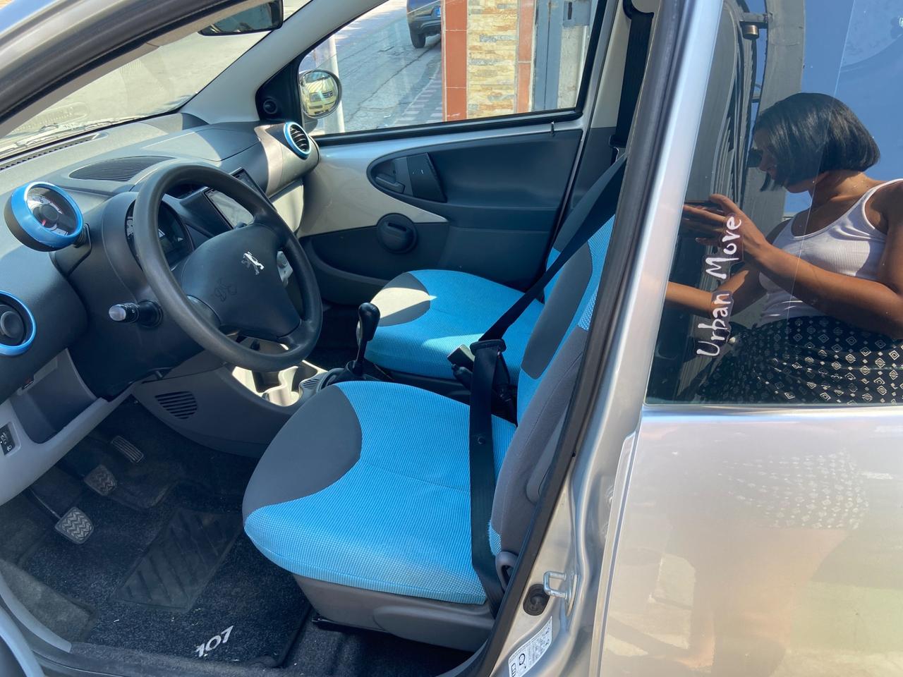 Peugeot 107 1.0 68CV 5p. Desir
