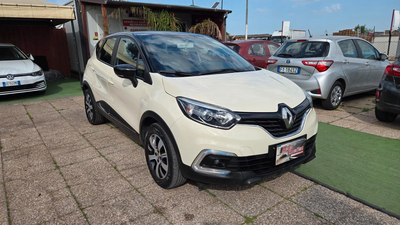 Renault Captur dCi 8V 90 CV EDC Business
