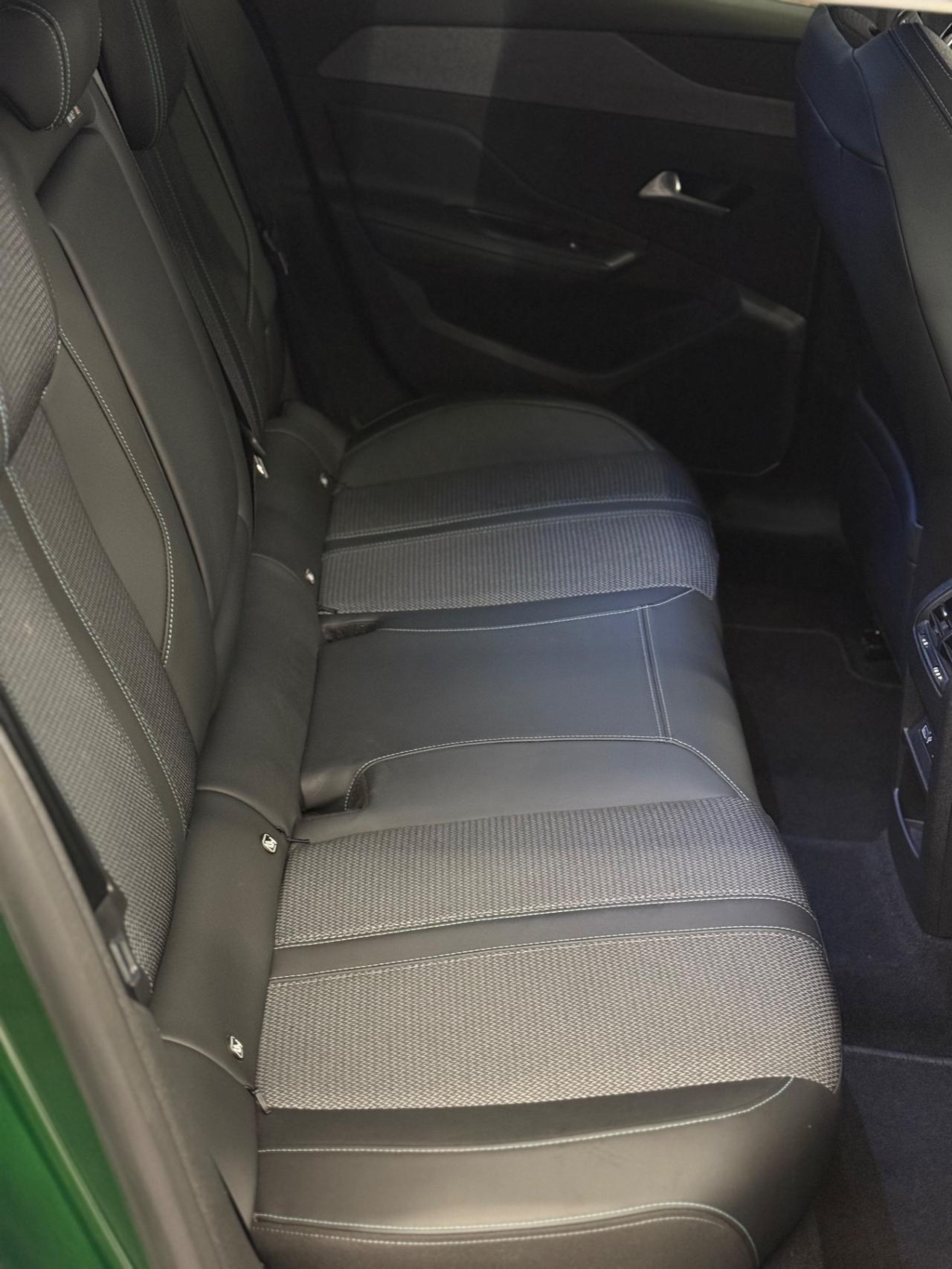 Peugeot 308 BlueHDi 130 S&S EAT8 Allure Pack