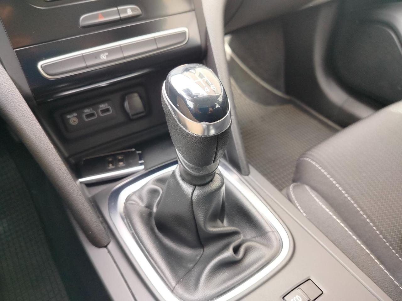 Renault Megane Sporter 1.5 blue dci Business 115cv