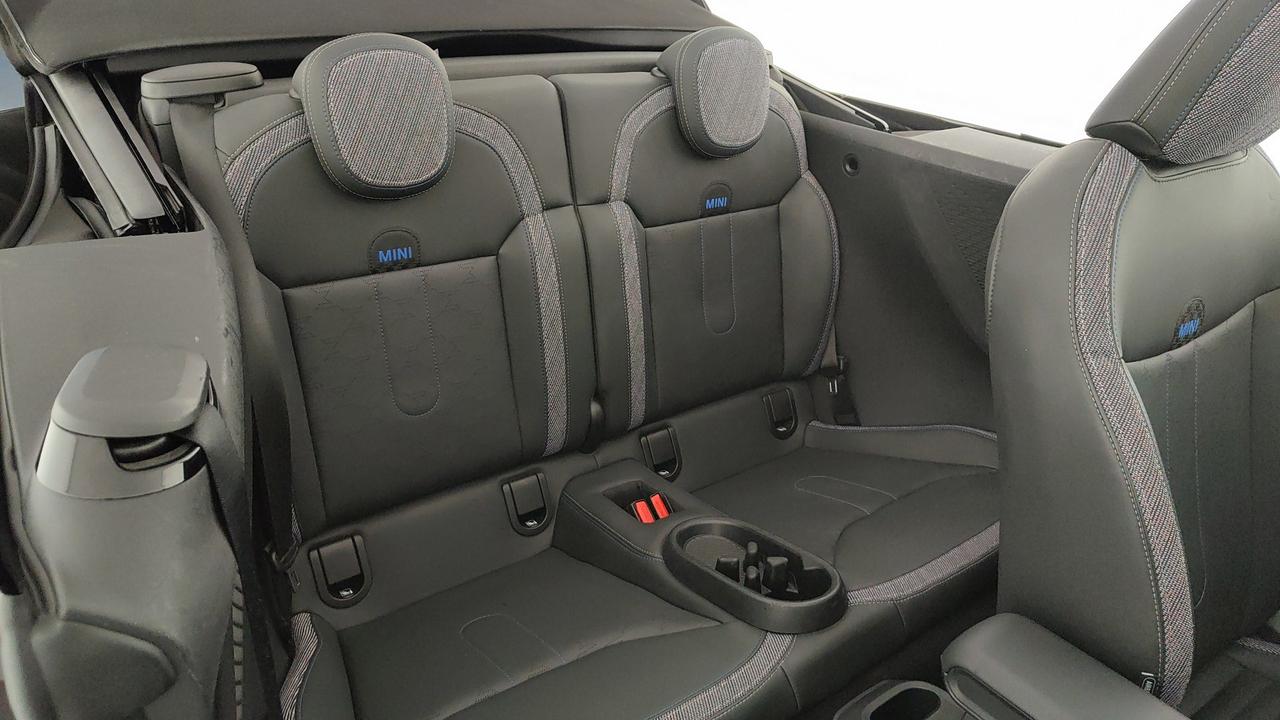 MINI Mini Cooper Cabrio F67 - Mini Cooper Cabrio 2.0 C Classic auto