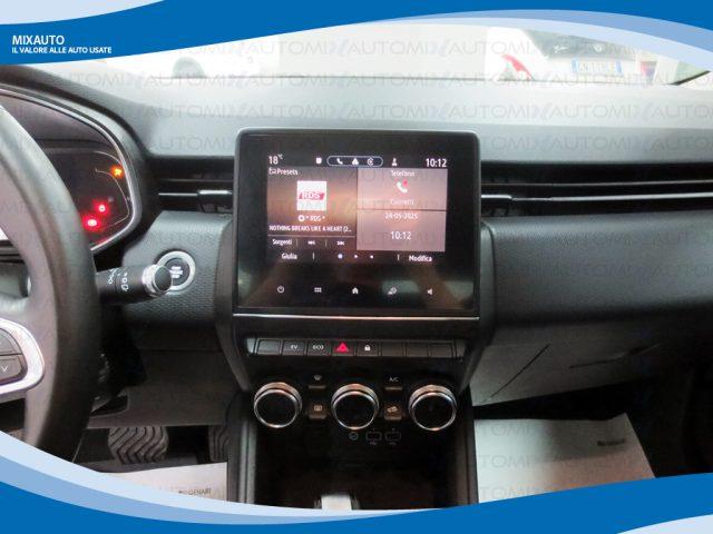 RENAULT Clio 1.6 eTech Hybrid 140cv Intens AUT EU6
