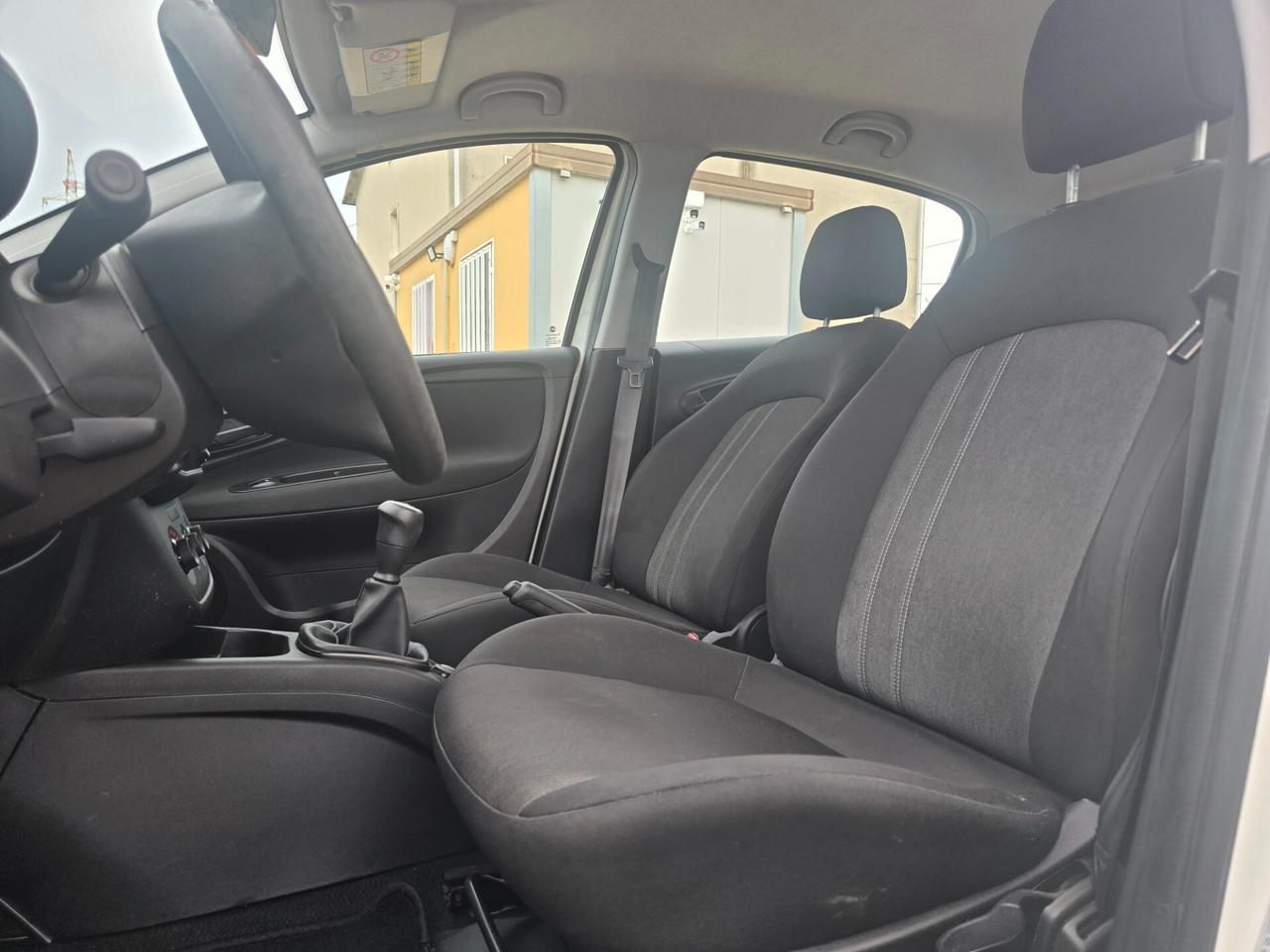Fiat Punto 1.3 MJT II 75 CV 5 porte Street