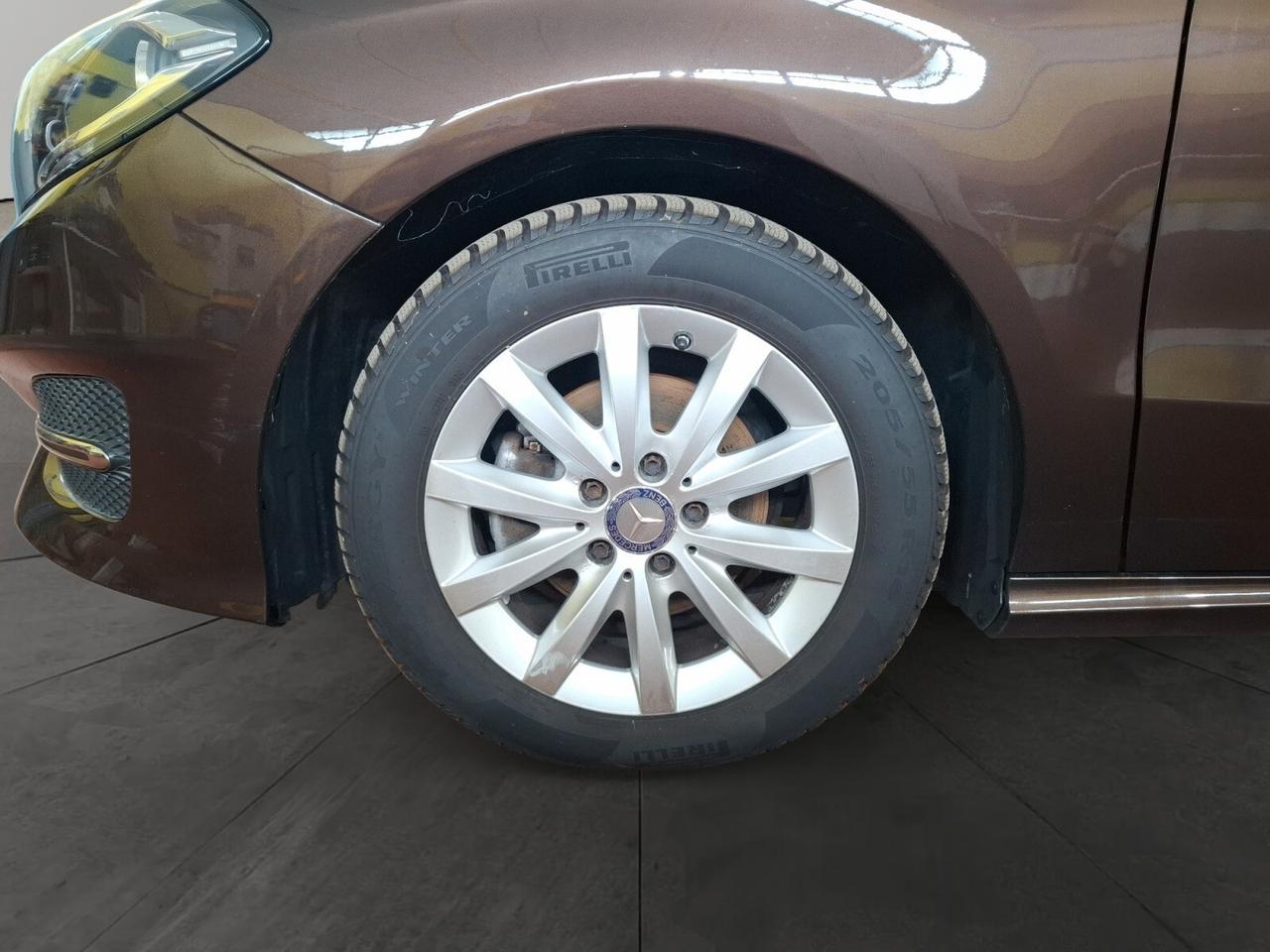 Mercedes-benz B 180 B 180 d Executive