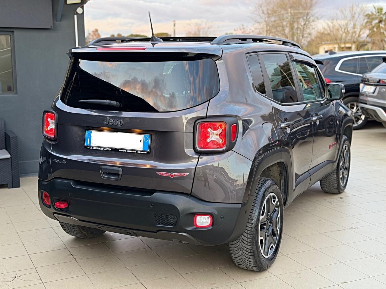 Jeep Renegade 2.0 Mjt 170CV 4WD Active Drive Low Trailhawk