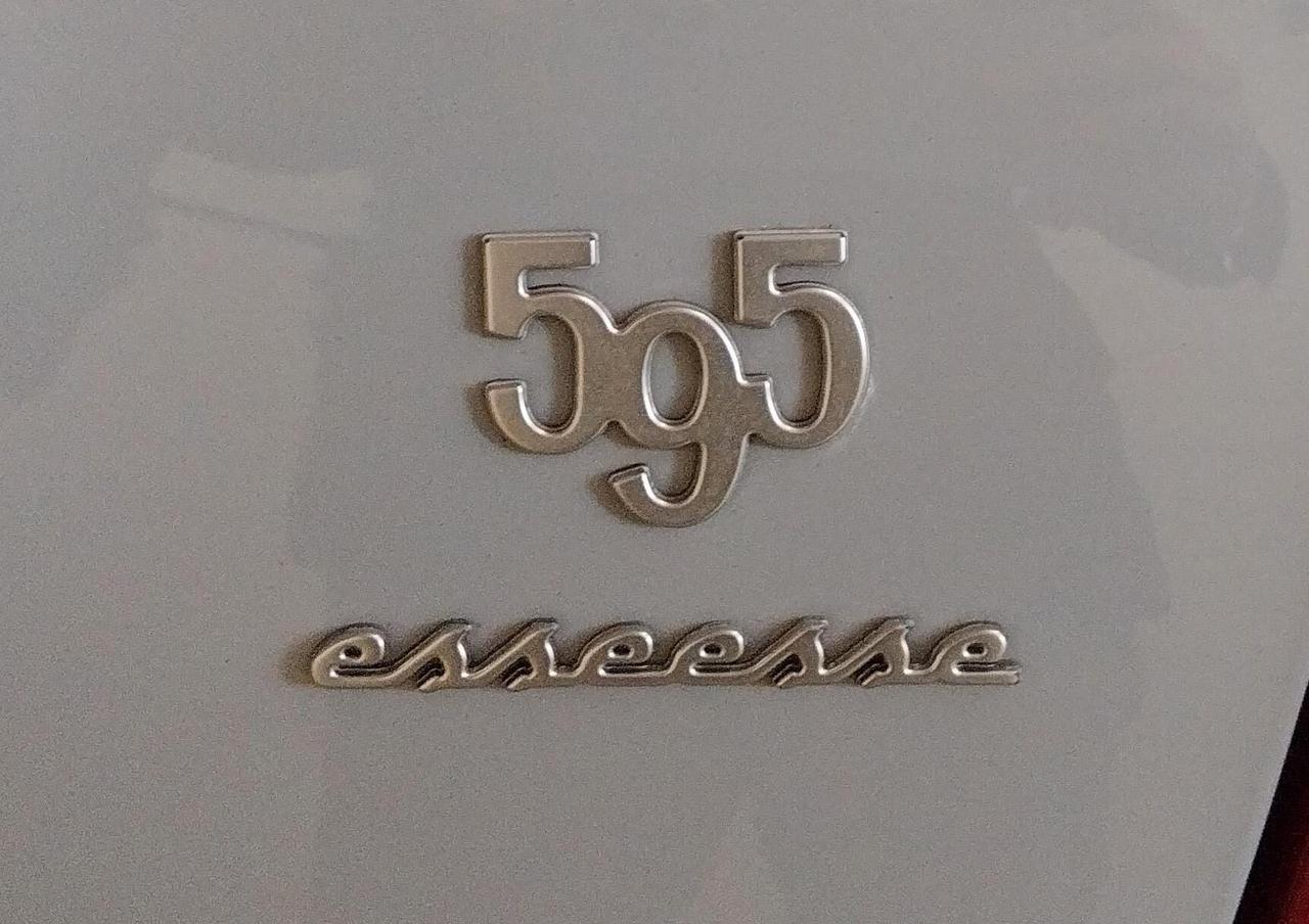 Abarth 595 1.4 Turbo T-Jet 180 CV Esseesse