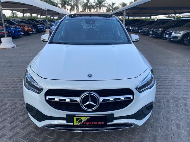 MERCEDES-BENZ GLA 220 d Automatic 4Matic Sport Plus