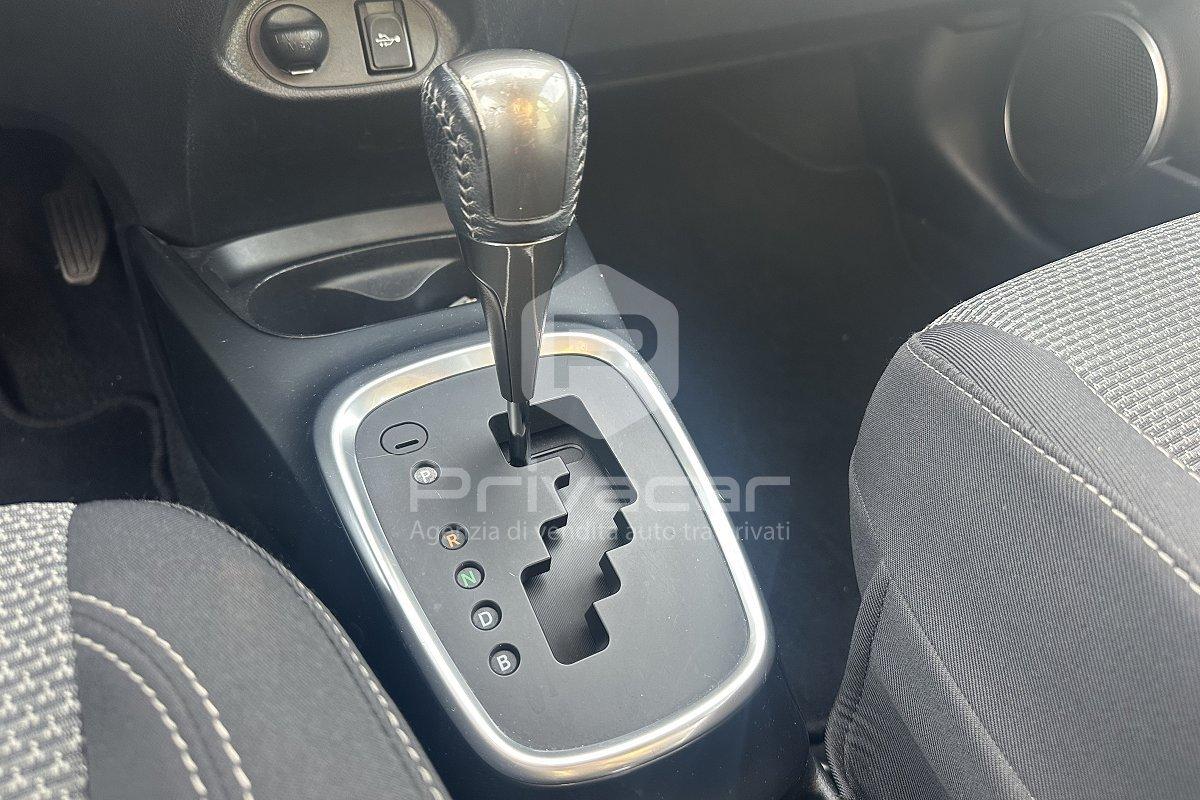 TOYOTA Yaris 1.5 Hybrid 5 porte Cool