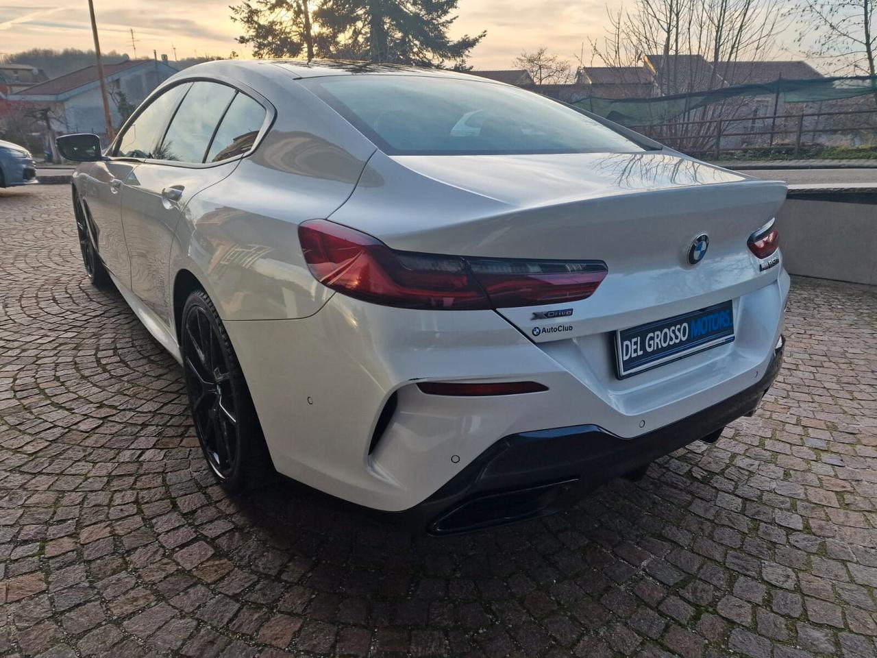 Bmw 850 M850i xDrive Coupé
