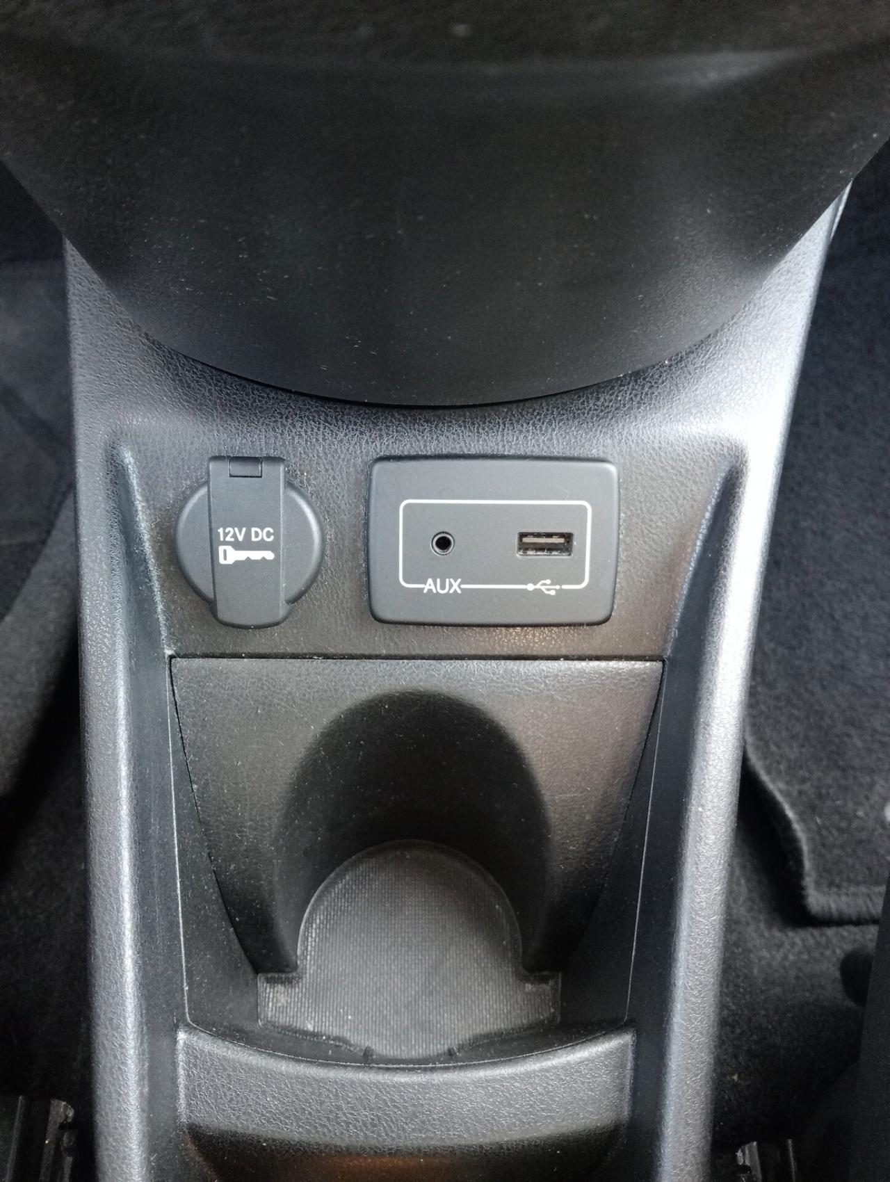 Lancia Ypsilon 1.2 69 CV 5 porte Gold 5 posti