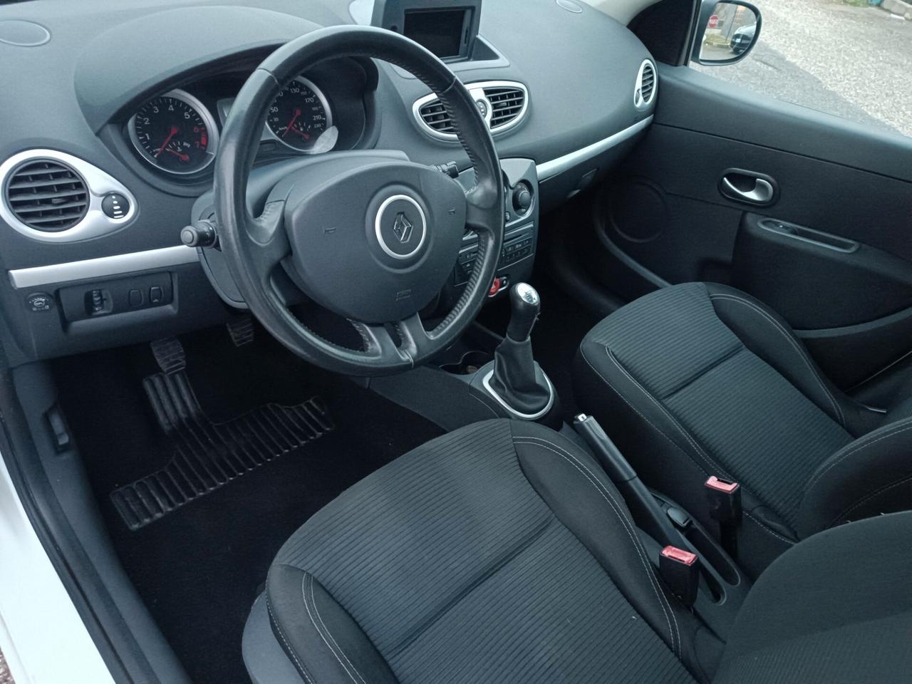 Renault Clio 1.2 GPL garanzia