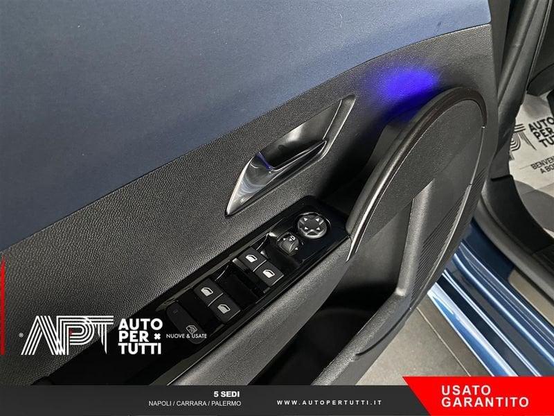 Lancia Ypsilon Ypsilon Hybrid e-DCT Edizione Cassina