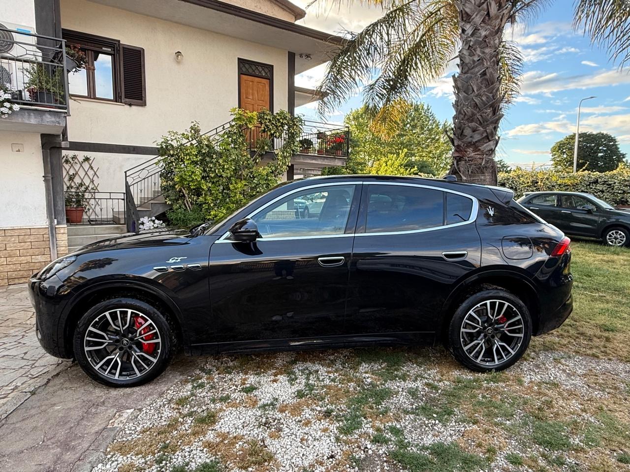 Maserati Grecale MHEV 300 CV AWD GT