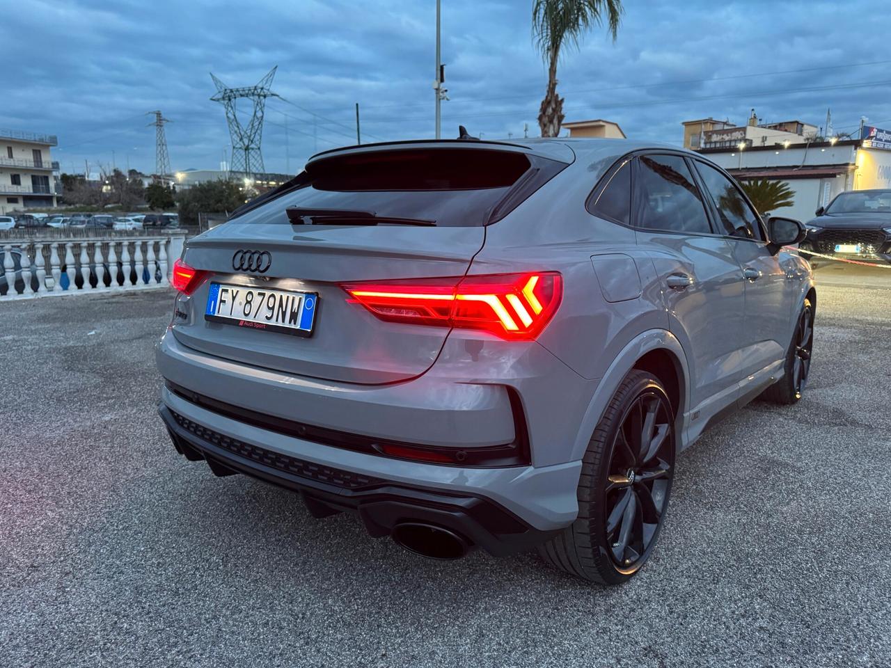 AUDI RSQ3 SPB S-Tronic 2.5 TFSI 400cv 12/2019