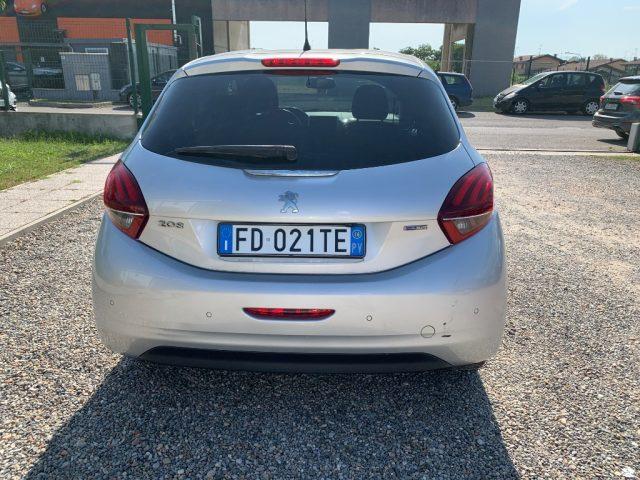 PEUGEOT 208 PureTech 82 5 porte Allure