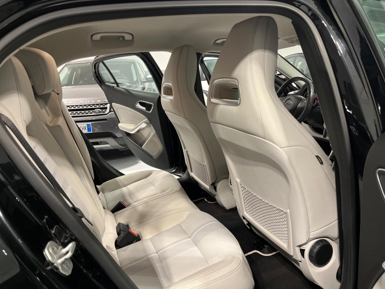 Mercedes-benz GLA 200d Automatic Premium