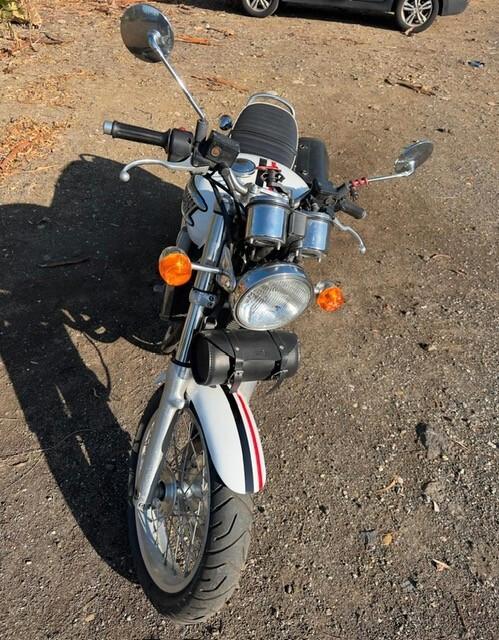 Triumph Thunderbird 900