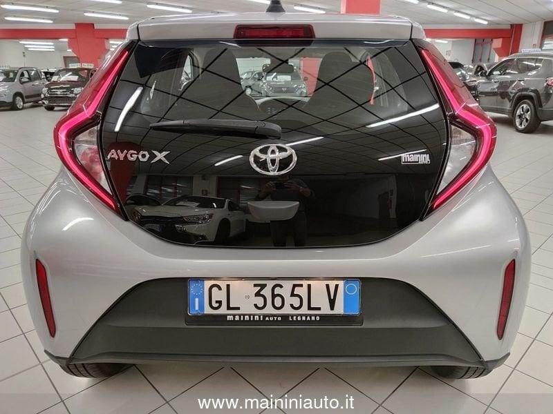 Toyota Aygo X 1.0 VVT-i 72cv 5p Active S-CVT Cambio Automatico