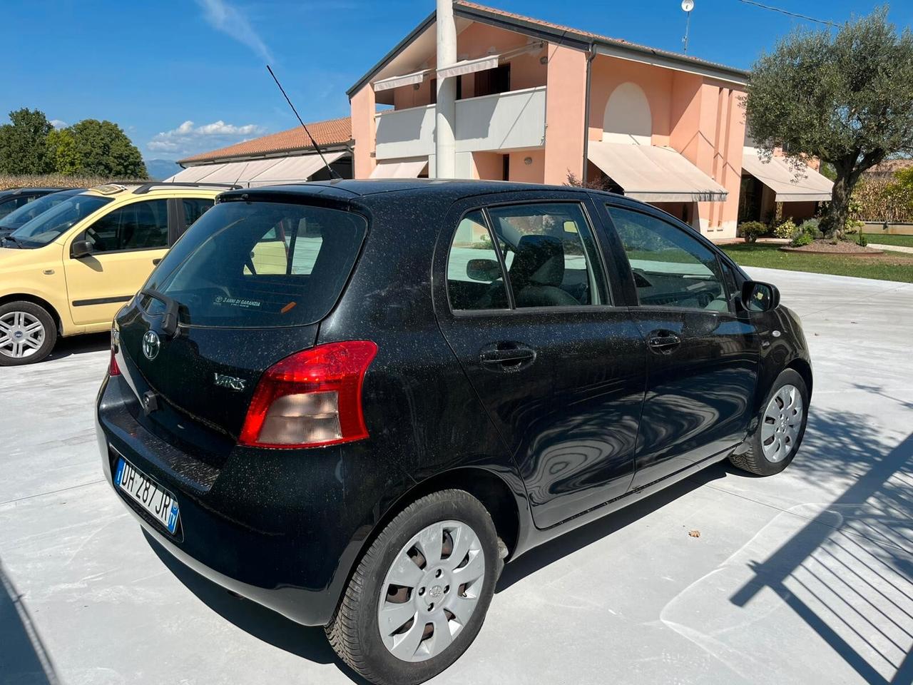 Toyota Yaris 1.4 D-4D 5 porte Sol