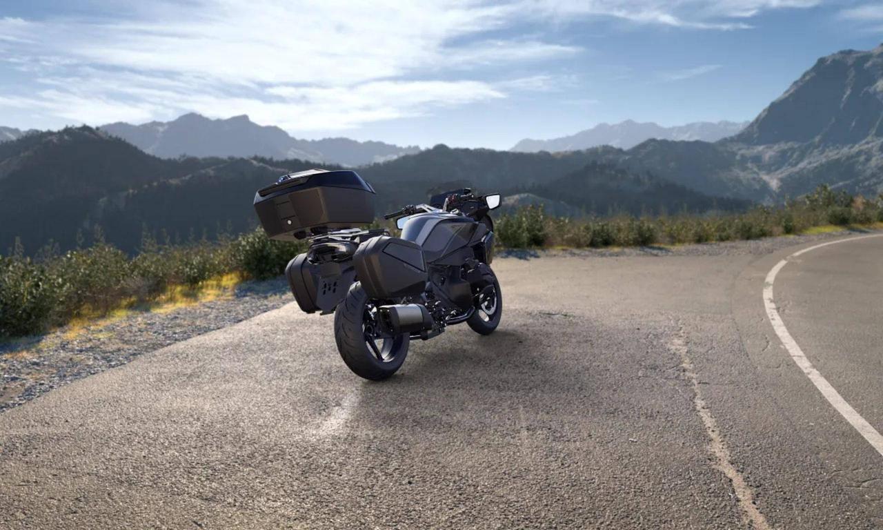 BMW R 1300 RT Triple Black