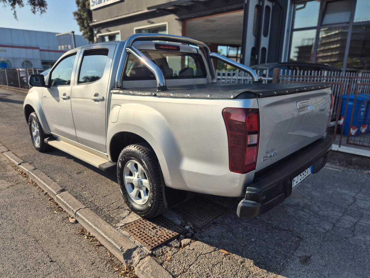 Isuzu D-Max 1.9 Doppia cabina Planet 4WD A/C