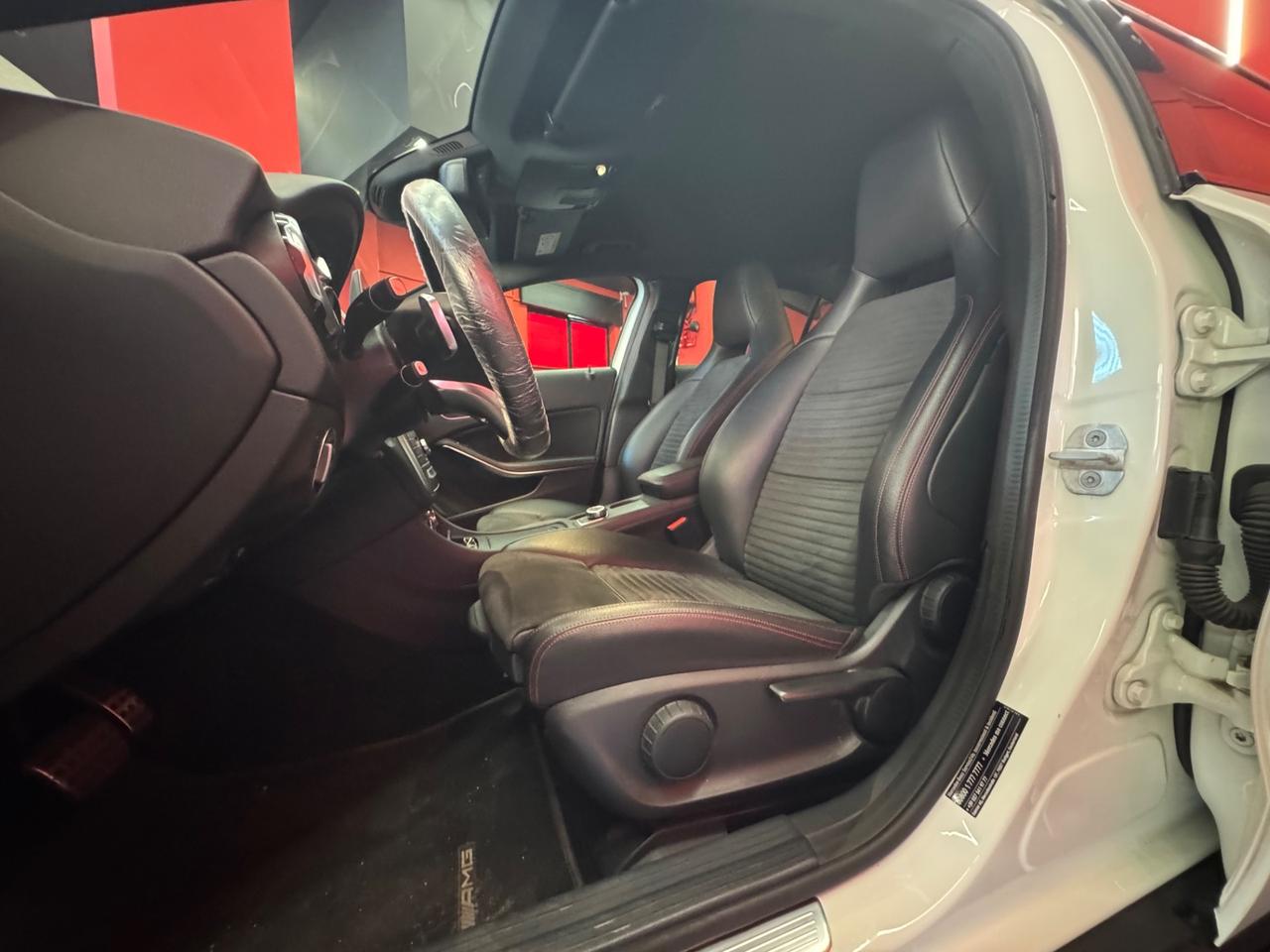 Mercedes-benz GLA 200 180 d Automatic Premium