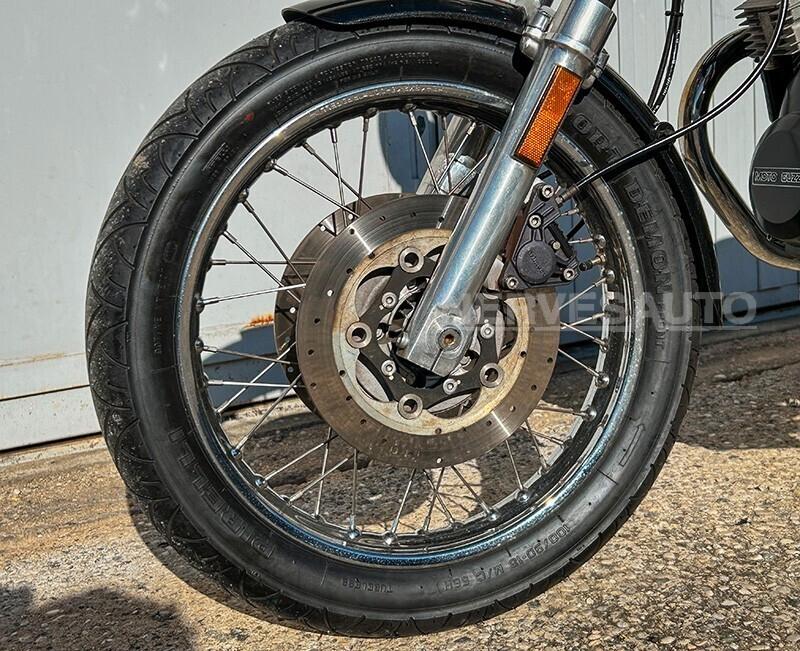 Moto Guzzi Nevada 750