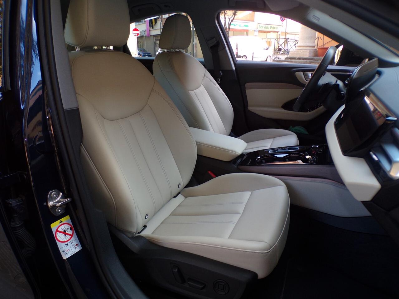 AUDI A5 SEDAN 2.0 TDI MHEV QUATTRO S-LINE BLACK EDITION DEL 2025 CON 19.000 KM