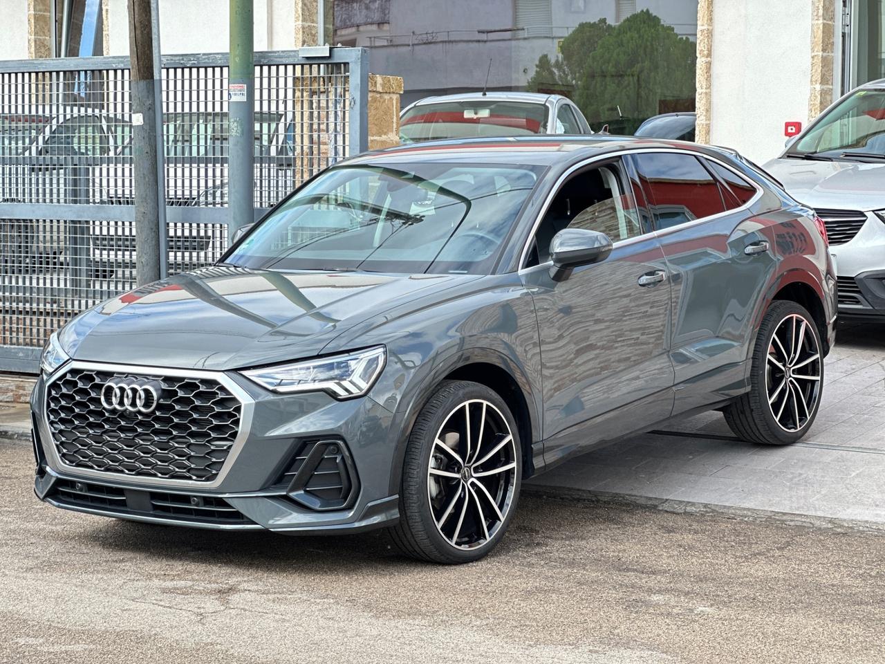 Audi Q3 35 TDI S tronic -2024 MATRIX/21"/APPLECAR PLAY