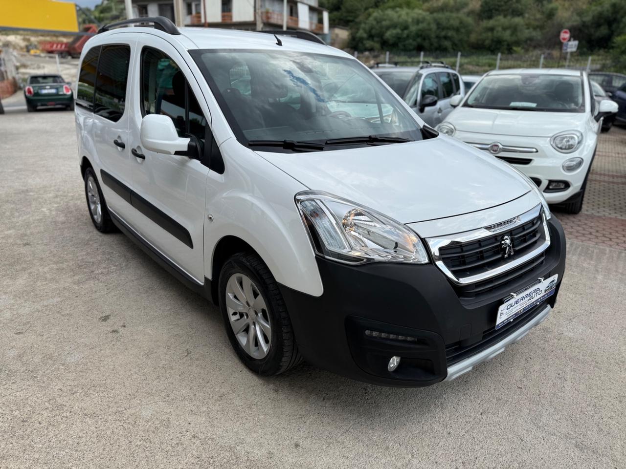 Peugeot Partner Tepee BlueHDi 100 5 POSTI