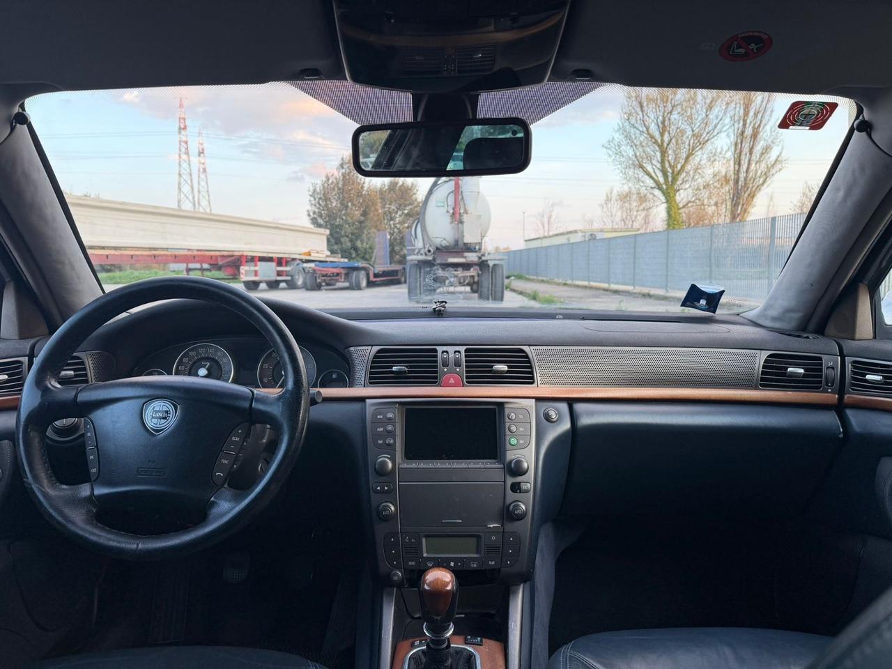 Lancia Thesis 2.0 turbo 20V Emblema METANO