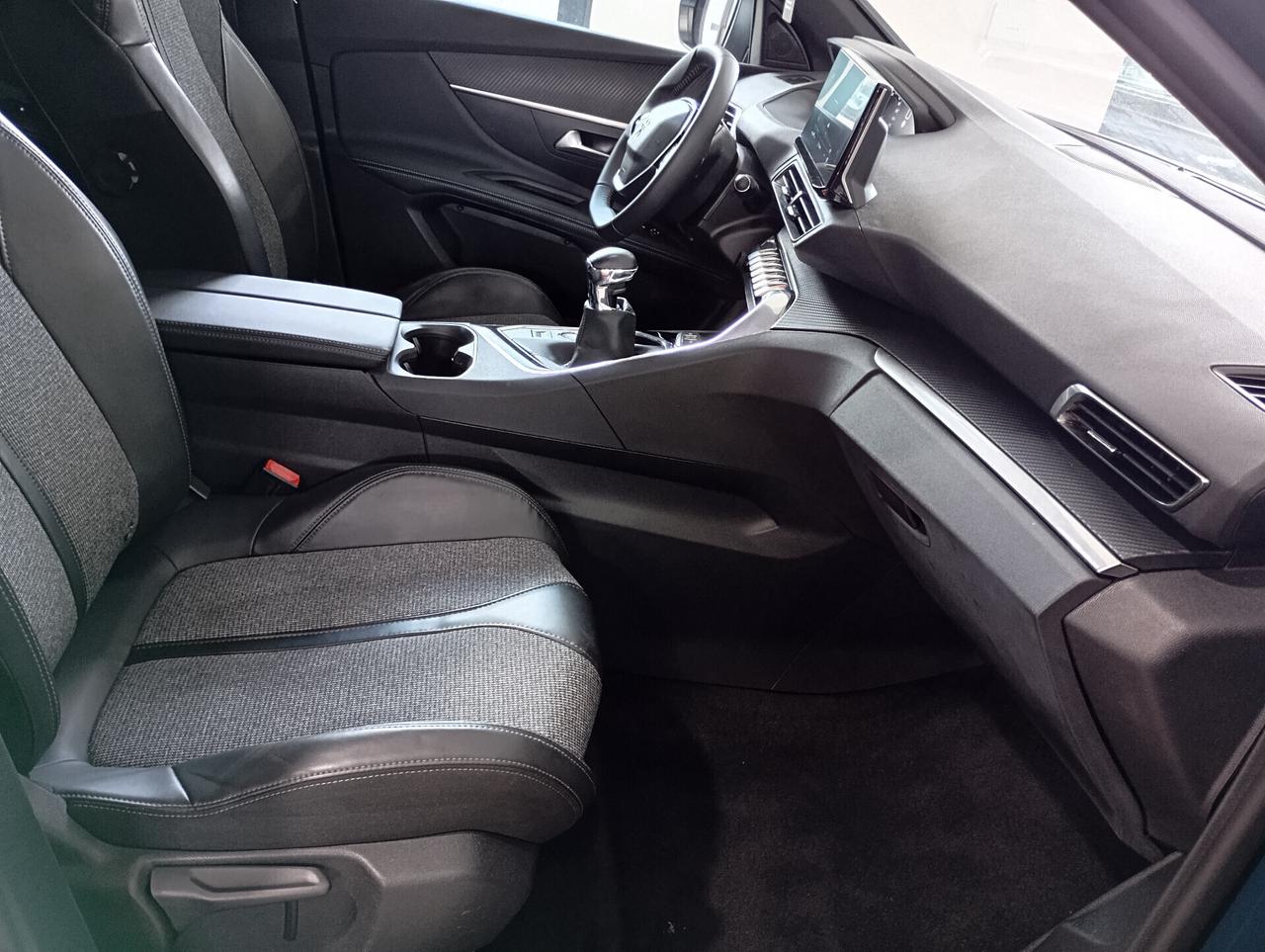 Peugeot 3008 1.2 PureTech Turbo 130CV Allure Pack