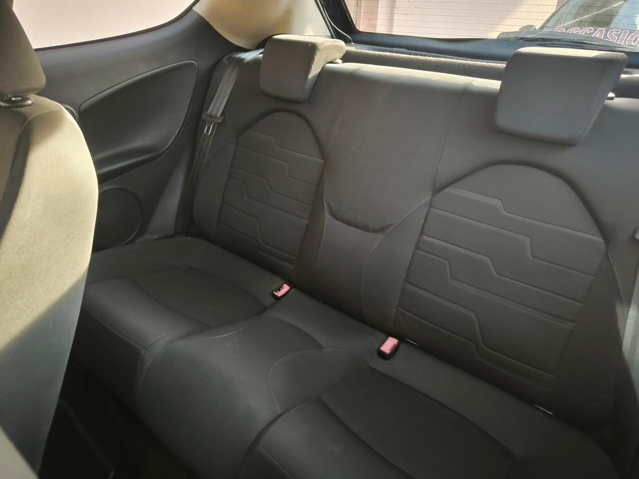 Alfa Romeo MiTo 1.3 JTDm-2 95 CV S&S Distinctive Sport Pack