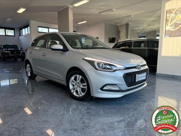 HYUNDAI i20 1.2 84 CV 5 p Econext Pdc Led Cruise