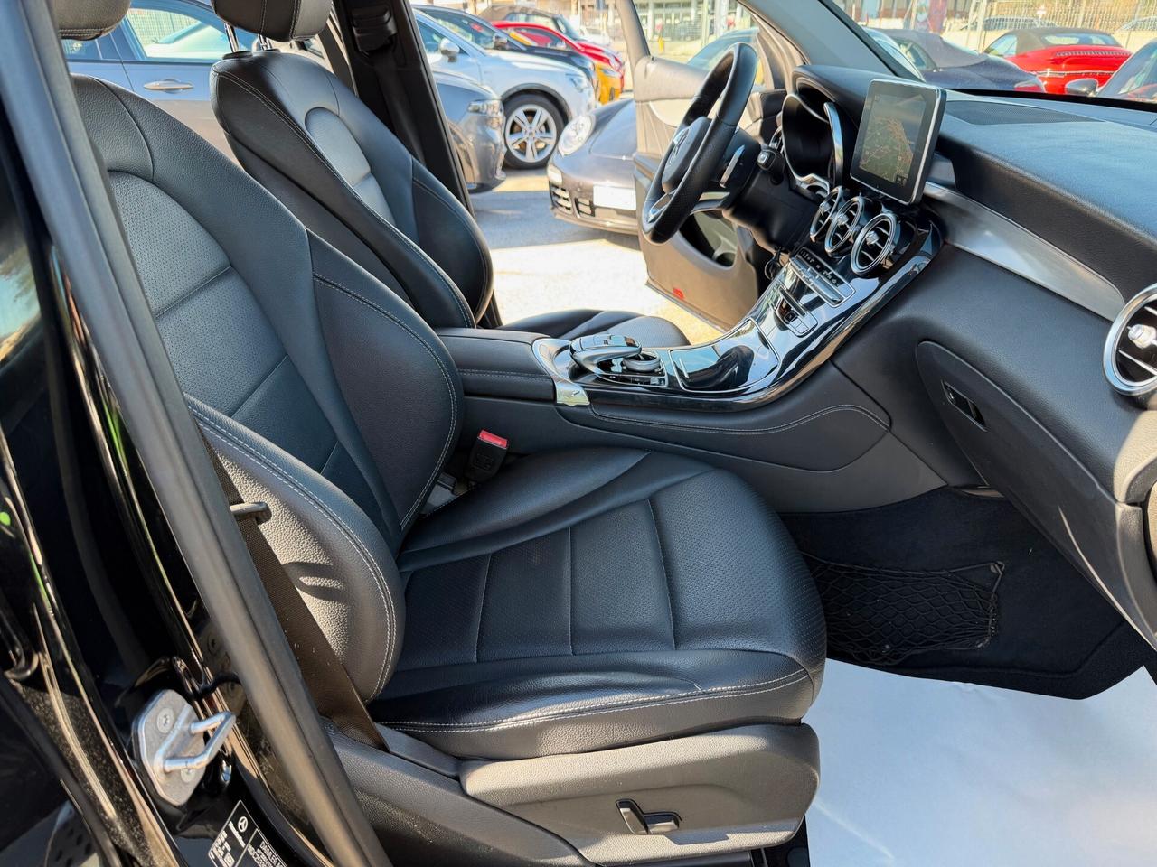 Mercedes-benz GLC 220 d 4Matic Coupé Sport /navi/pelle/camera/"