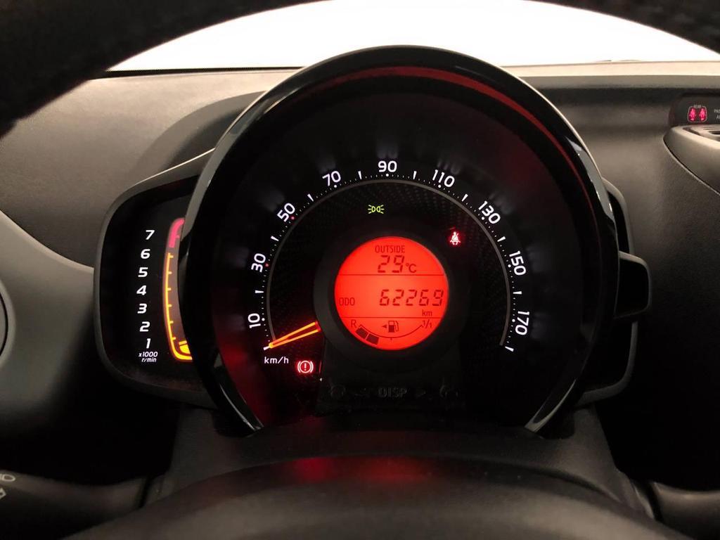 Toyota Aygo 5 Porte 1.0 VVT-i x-fun