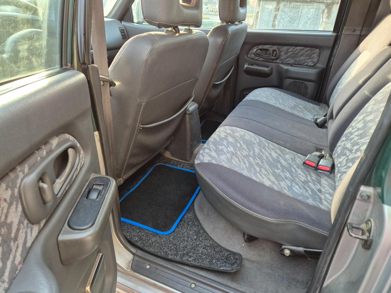 Mitsubishi L200 2.5 TDI 4WD Double Cab Pup. GLS Air PERFETTO!!!!!!!1