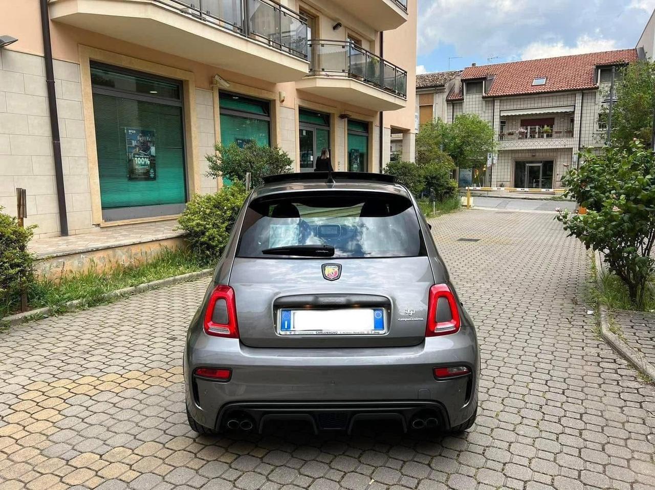 Abarth 595 1.4 Turbo T-Jet 180 CV Competizione