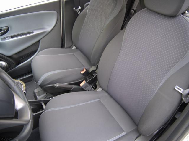 LANCIA Ypsilon 0.9 TwinAir 85 CV Cambio Automatico Silver
