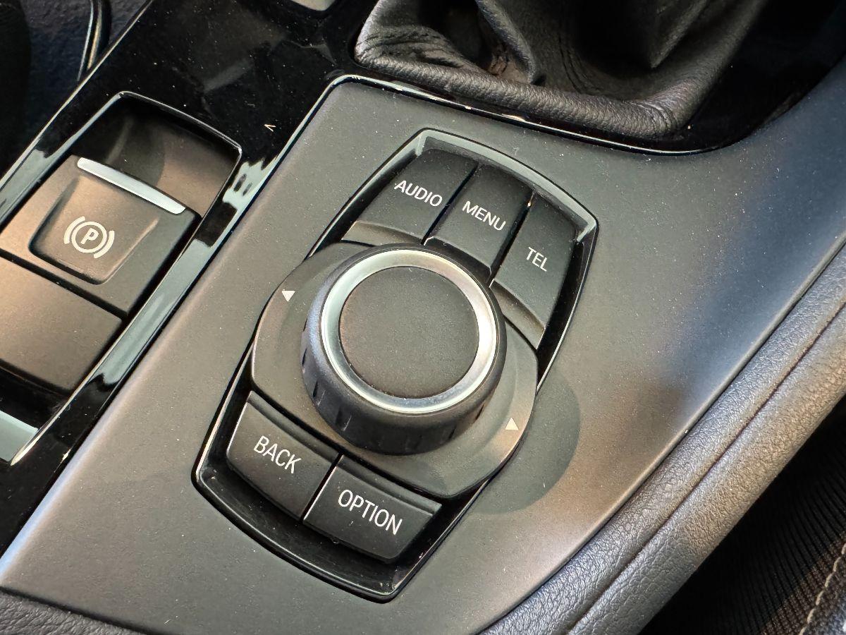 BMW X1 sDrive18d xLine Automatico