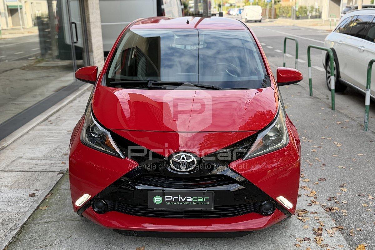 TOYOTA Aygo 1.0 VVT-i 69 CV 5 porte x-wave