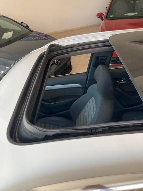 Audi Q3 2.0 TDI 150 CV quattro S tronic Sport